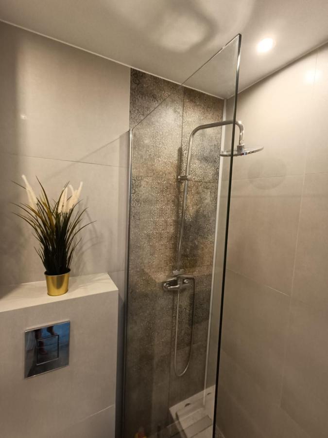 Apartament Morski Okopowa Apartment Kolobrzeg Bagian luar foto